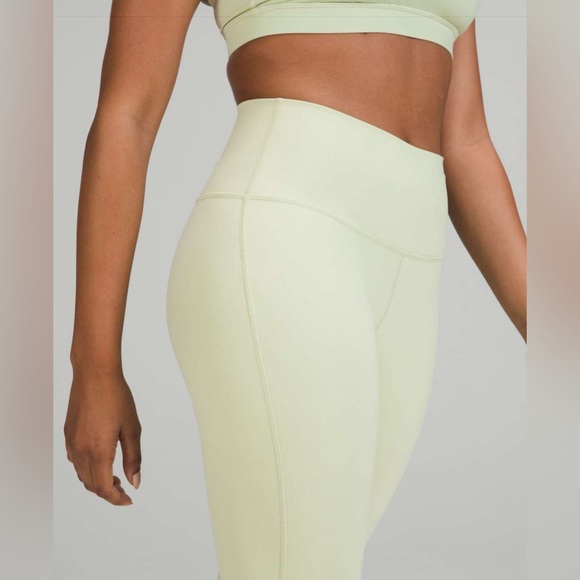 Lululemon Wunder Under High-Rise Tight 25" sz 4 Creamy Mint - Picture 3 of 5